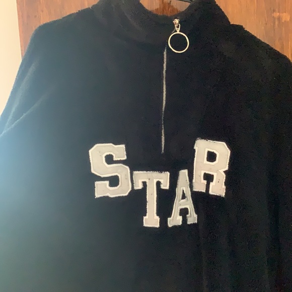 Black pullover - Picture 2 of 3